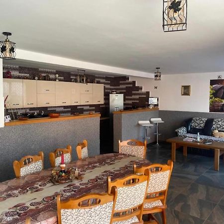 Apartamento Casa Raraului Câmpulung Moldovenesc Exterior foto