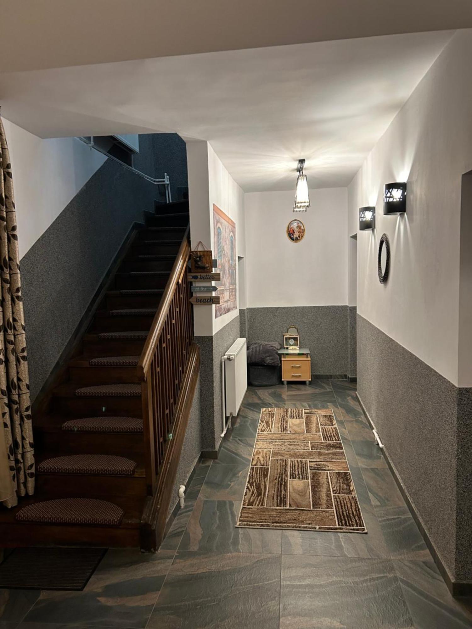 Apartamento Casa Raraului Câmpulung Moldovenesc Exterior foto