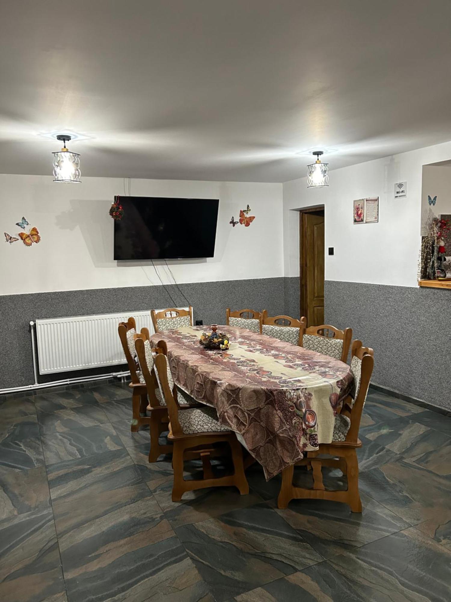 Apartamento Casa Raraului Câmpulung Moldovenesc Exterior foto