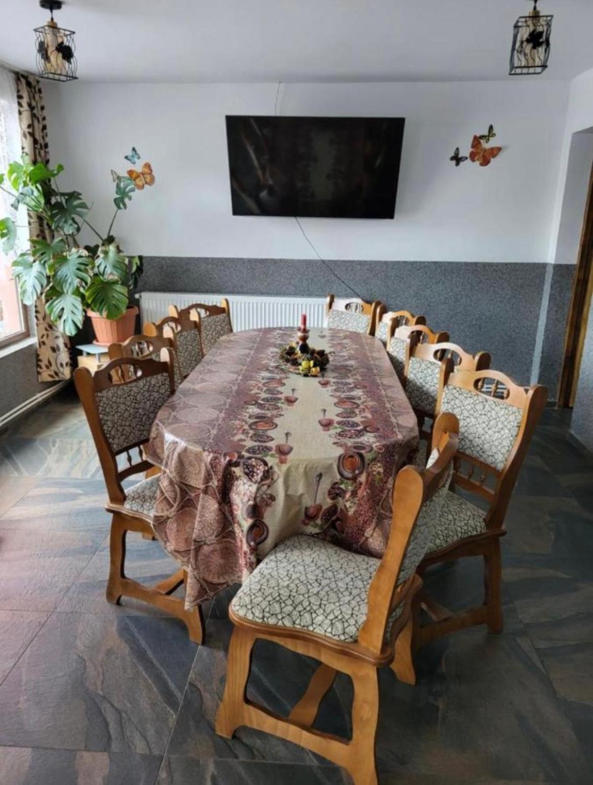 Apartamento Casa Raraului Câmpulung Moldovenesc Exterior foto