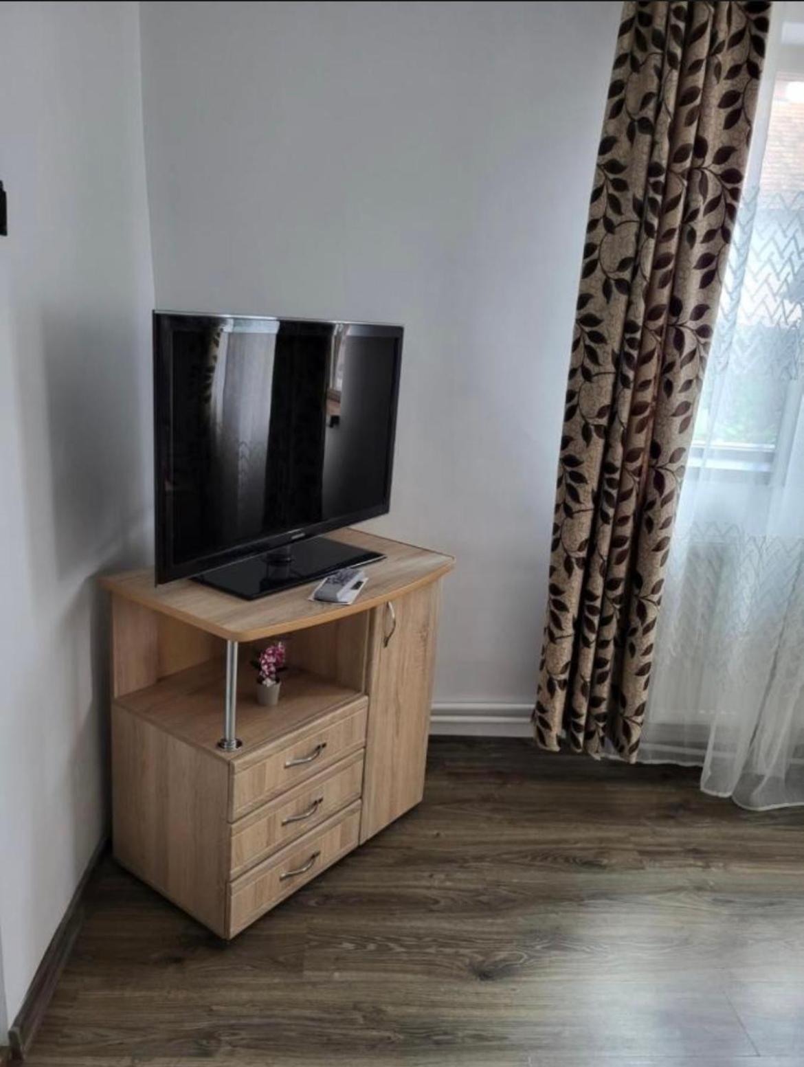 Apartamento Casa Raraului Câmpulung Moldovenesc Exterior foto