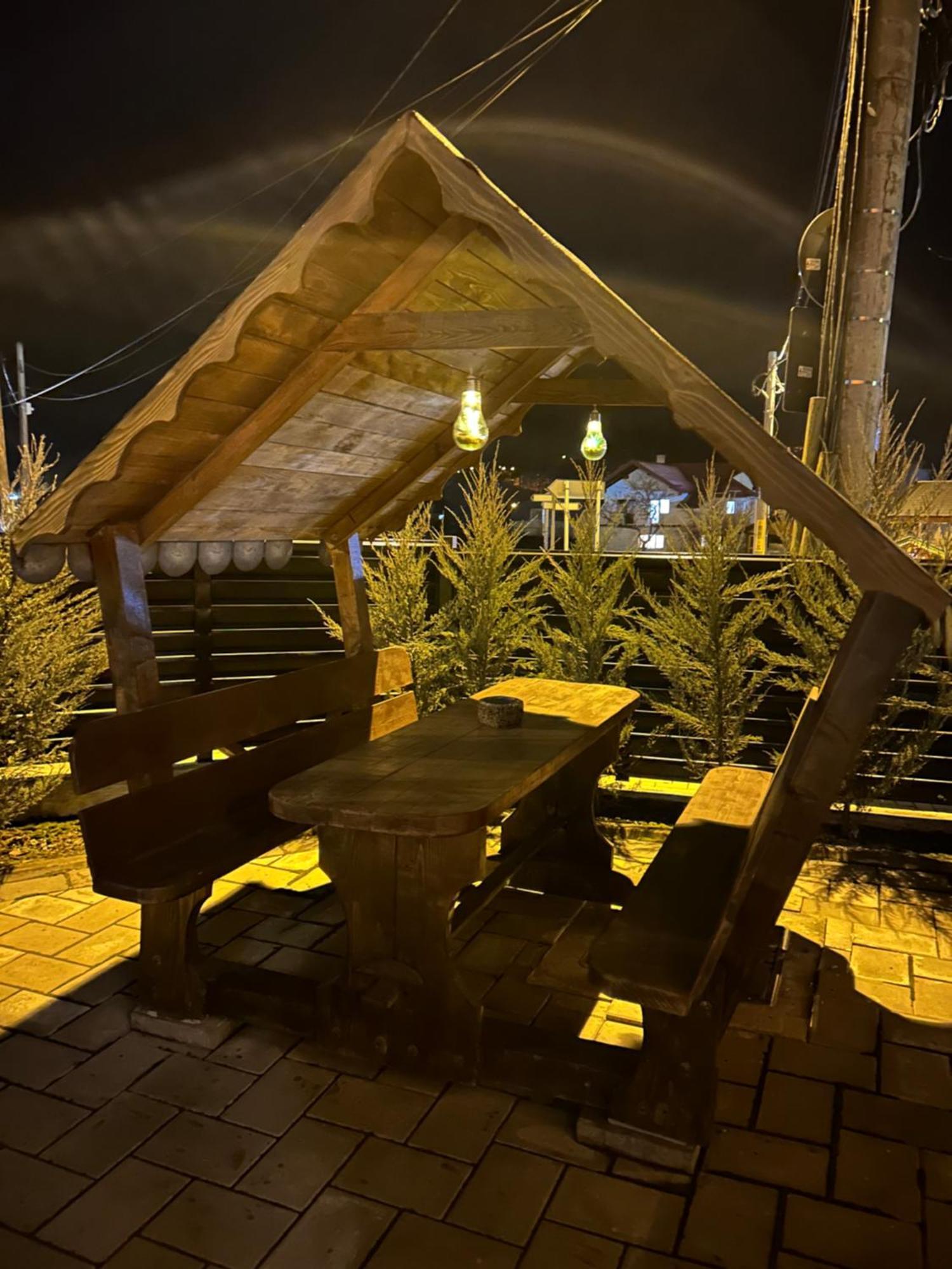 Apartamento Casa Raraului Câmpulung Moldovenesc Exterior foto